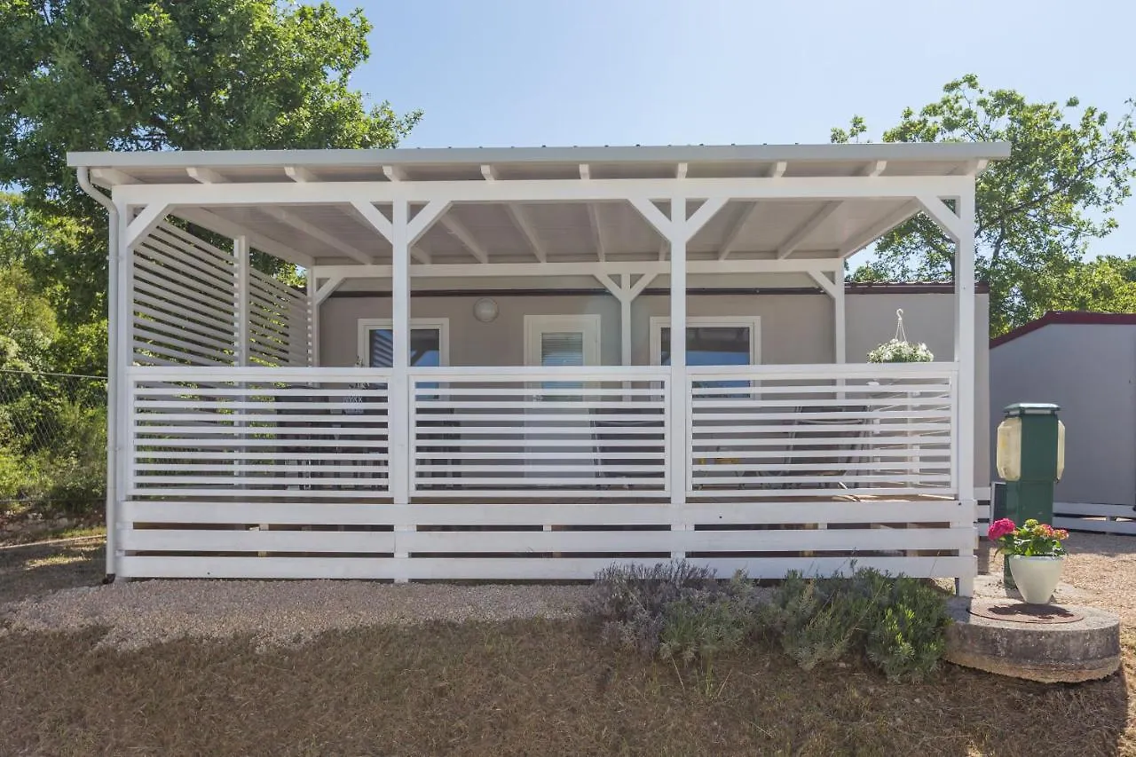 Ferienpark Zelena Laguna Mobile Homes Mugeba