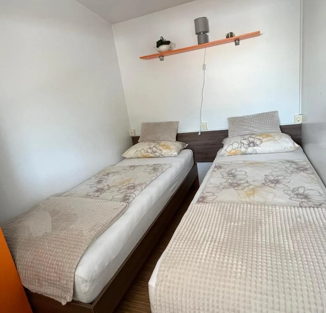 Zelena Laguna Mobile Homes Mugeba