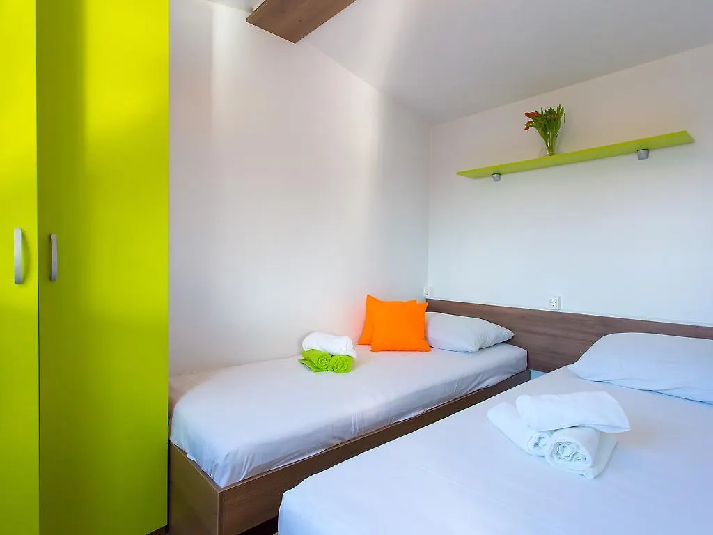 **** Ferienpark Zelena Laguna Mobile Homes Mugeba Kroatien
